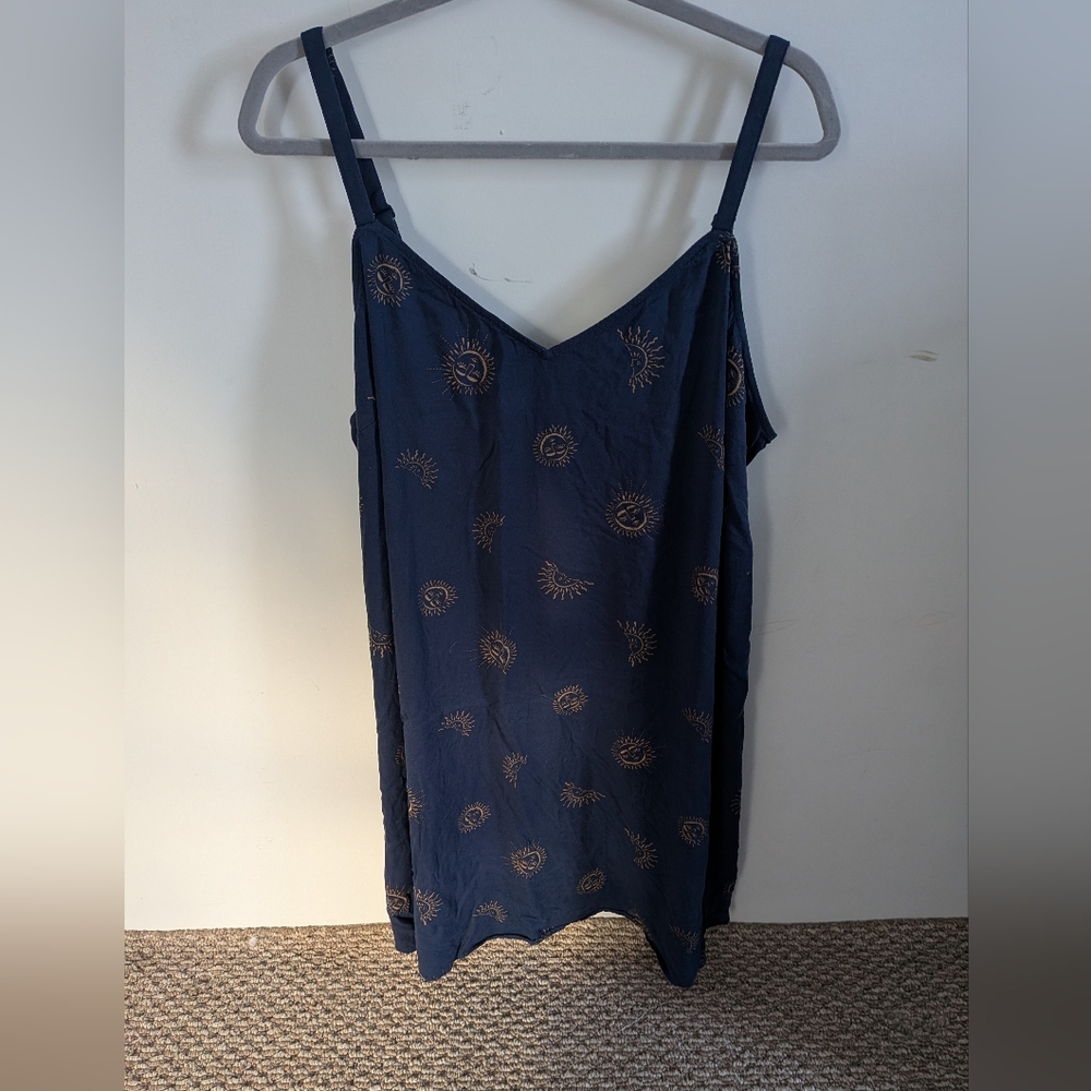 Torrid Size 2 Navy Blue Celestial Print Camisole